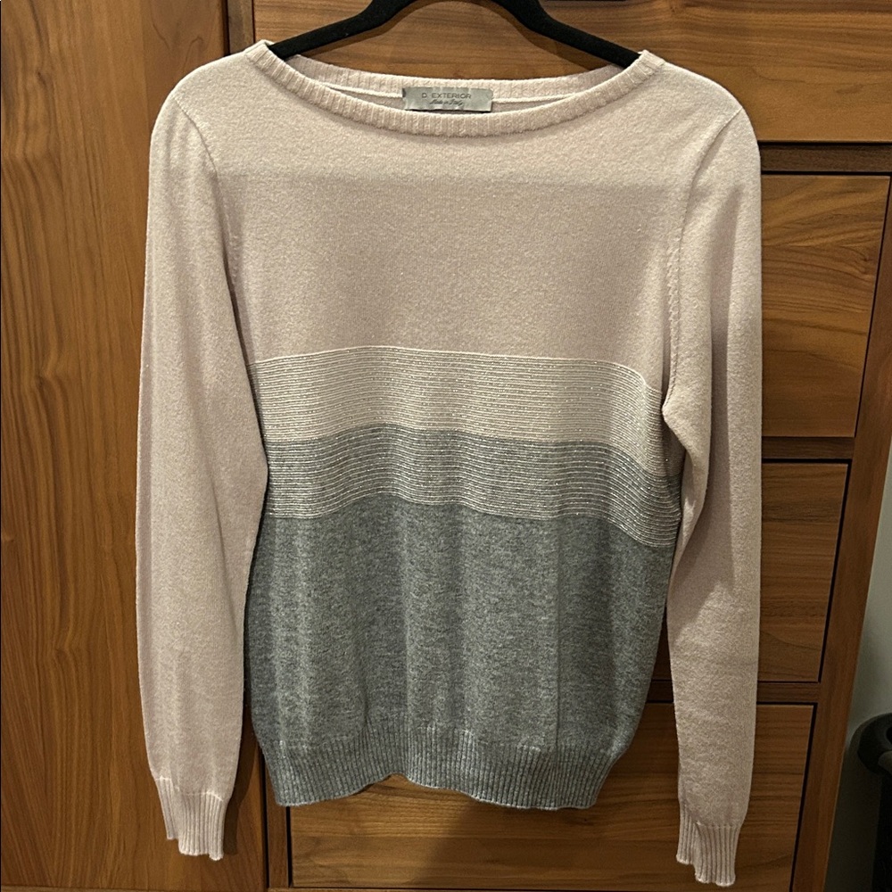 Elegant Pink and Gray Colorblock Sweater cashmere’s